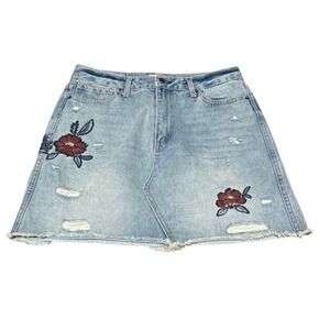 Altr'd State Denim Skirt Embroidered Floral Distressed Raw Hem Light Wash SZ 31